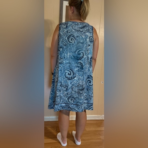 J. Jill 100% Linen Sleeveless Dress with Pockets – Blue Paisley – Size large - Picture 2 of 7